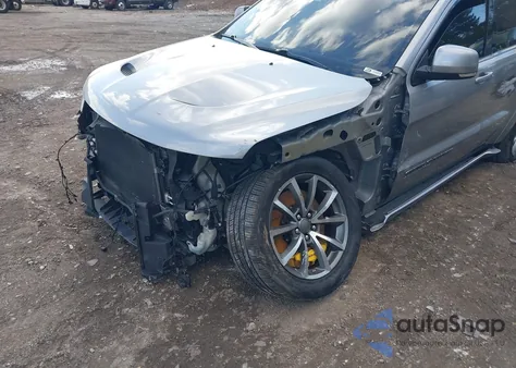 2018 Jeep Grand Cherokee Trackhawk 4X4 из США, поврежденный, VIN 1C4RJFN9XJC224004